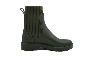 UNISA AYNARD<br>Kaki