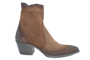  GIA 11<br>Marron